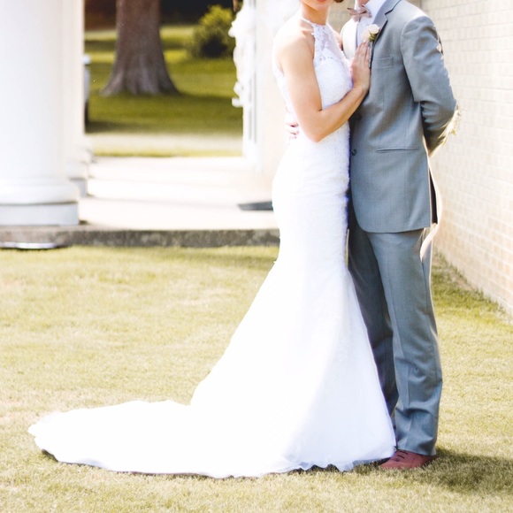 Wedding gown