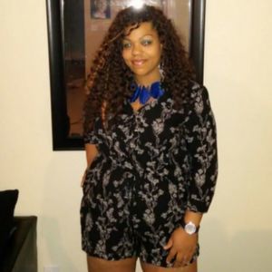 Meet your Posher, Angela