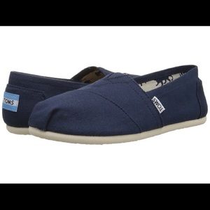 TOMS Classics