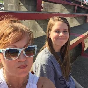 Meet your Posher, Lynn