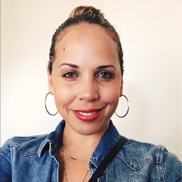 Meet your Posher, Lisette