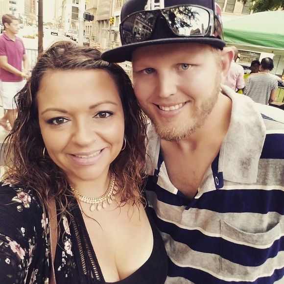 Meet your Posher, Jenn - Picture 1 of 1