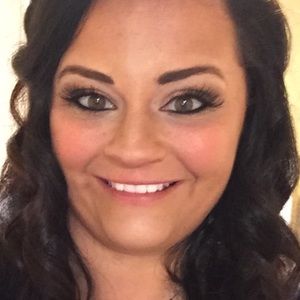 Meet your Posher, Mallory