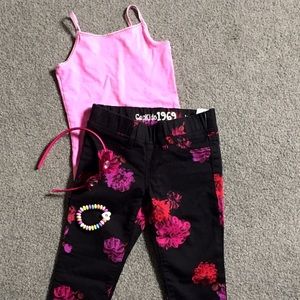 🌸 NWT girls  floral jeggings