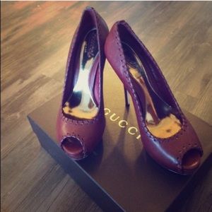 Authentic Gucci  pumps