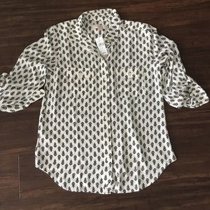 NWT Loft small white blouse with black pattern