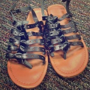 Black gladiator sandals