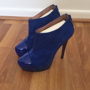 Aldo Blue Suede Booties