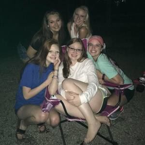 Meet your Posher, Brooke