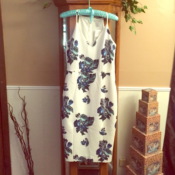 Form fitting dress