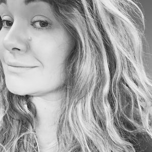 Meet your Posher, Hope