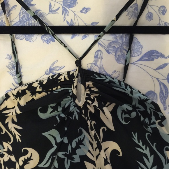 BCBG dress. - Picture 2 of 4