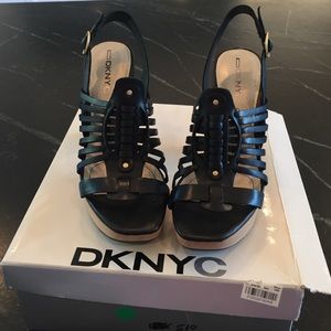 DKNYC chunky heeled platform sandals