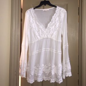 Boston Proper White lace top