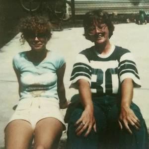 Meet your Posher, Connie