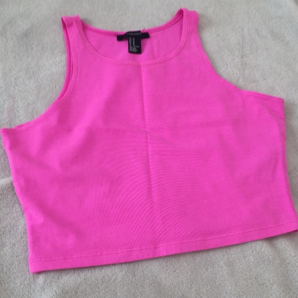 NWOT Pink Crop Top - Picture 2 of 3