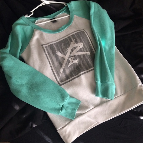 Reckless sweater - Picture 2 of 2