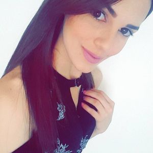 Meet your Posher, Alis