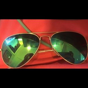 Green aviator ray bans