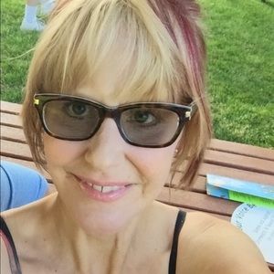 Meet your Posher, Tanya