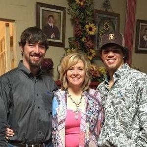 Meet your Posher, Regenia