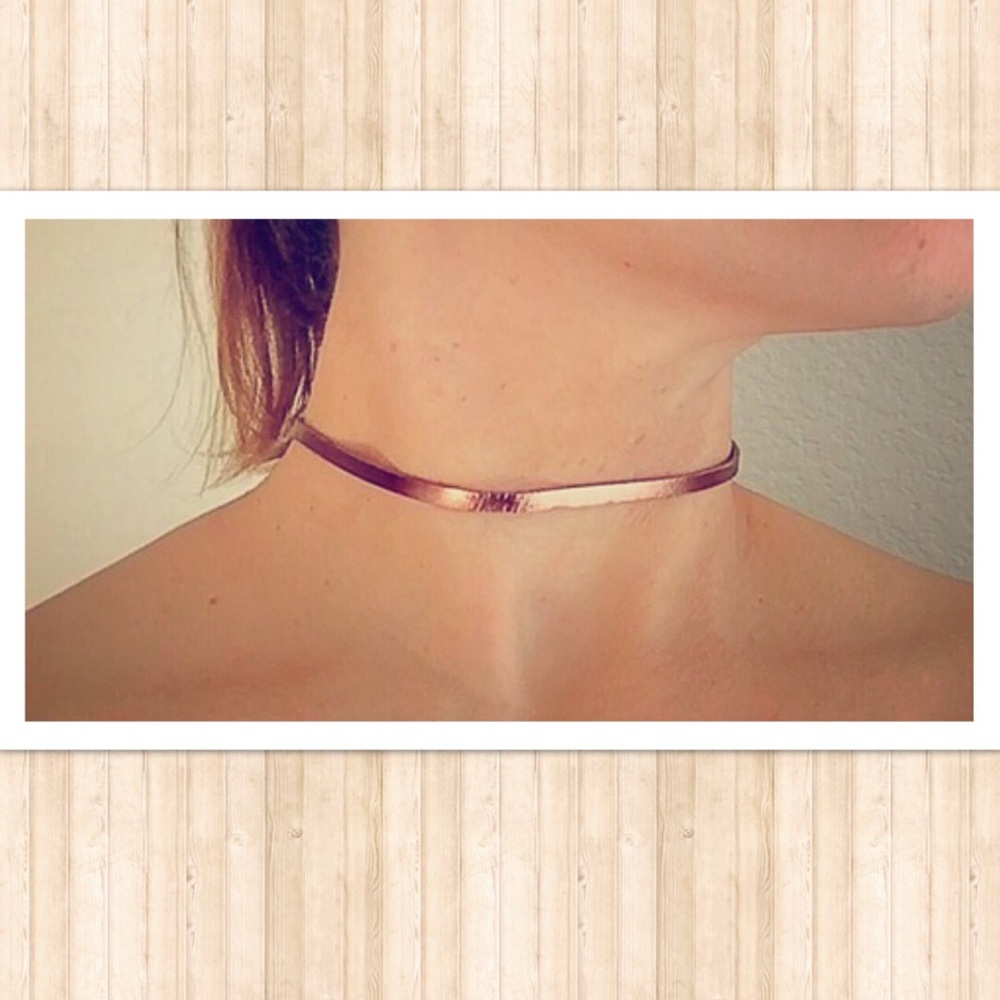 💡Polished Bronze Leather Choker◻️