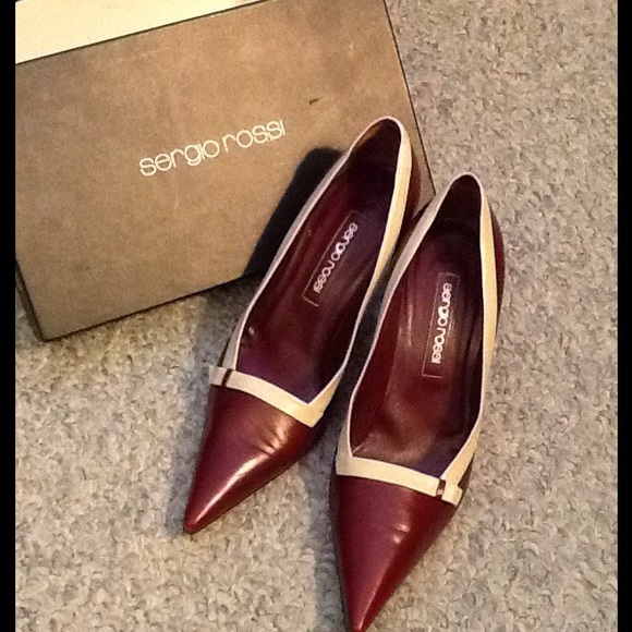 size 39 Sergio Ross all leather kitten shoes