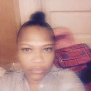 Meet your Posher, Karla