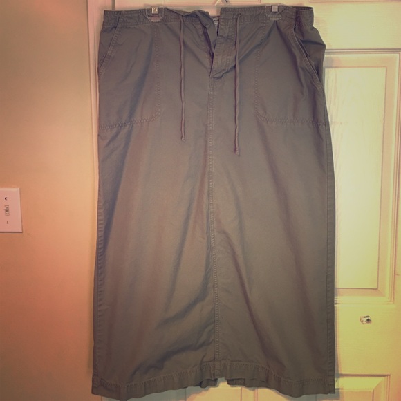 Old Navy Ankle Length Skirt Sz 16