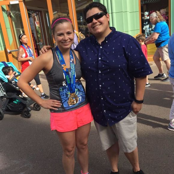 Meet your Posher, Lacy - Picture 3 of 6