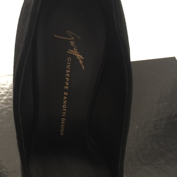 Giuseppe Zanotti Vicam Heels - Picture 2 of 4