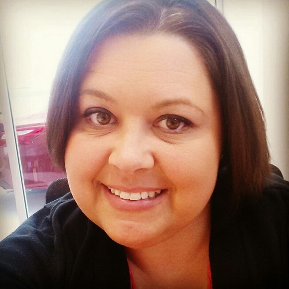 Meet your Posher, Kelly