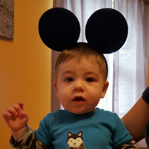 7 Mickey mouse headbands
