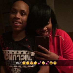 Meet your Posher, Olashadae