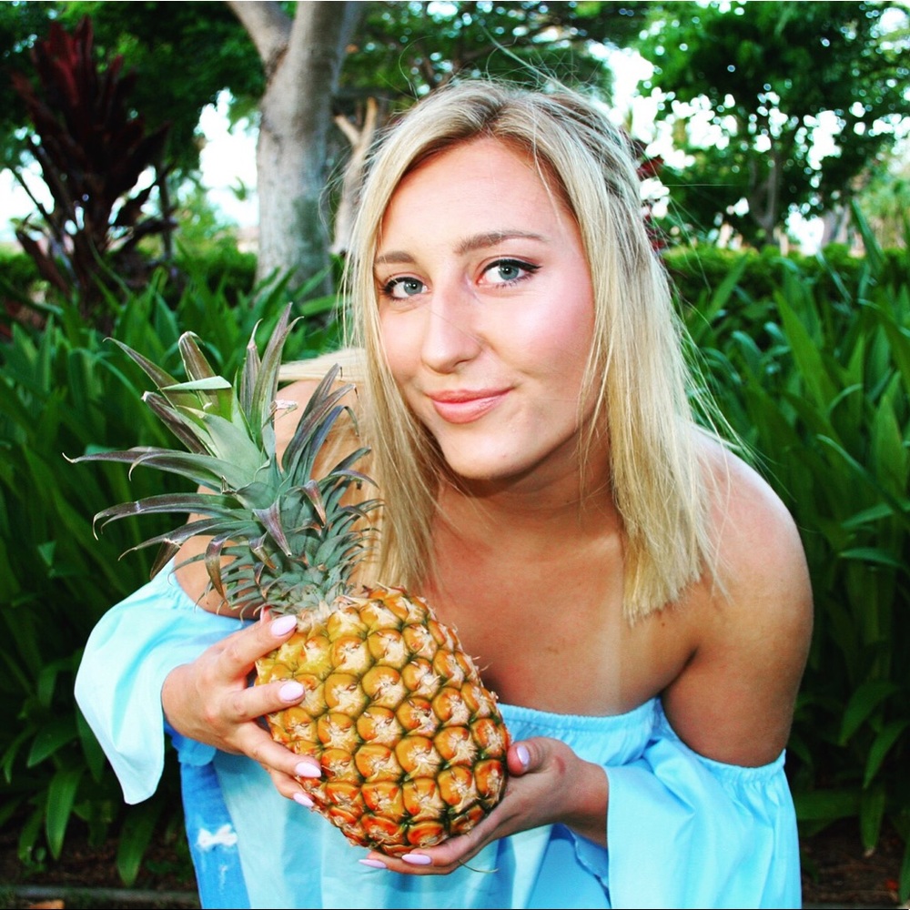 Meet your Posher, Rose