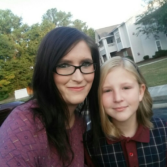 Meet your Posher, Shay