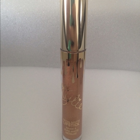 SOLD OUT BIRTHDAY COLLECTION! Kylie cosmetics LORD