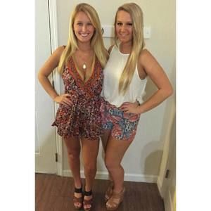 Meet your Posher, Corina