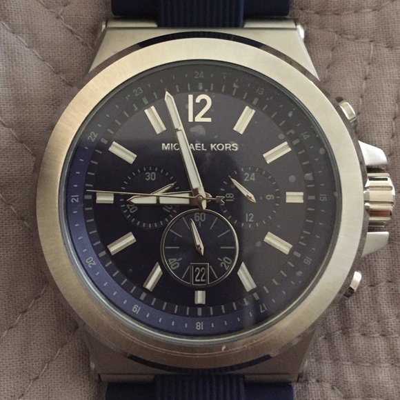 Men's MK watch - Picture 4 of 4