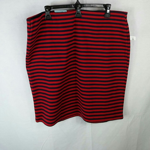 Old Navy Dresses & Skirts - Red blue xl stretch miniskirt nwt