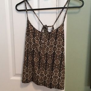 Cute pattern tank with buttons