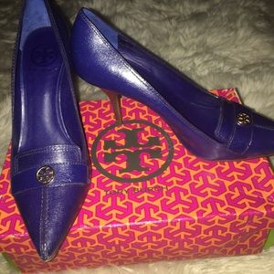 Tori Burch pumps