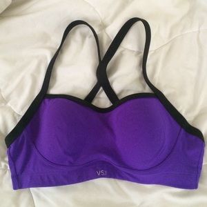 Victoria's Secret Sports Bra Angel NWOT