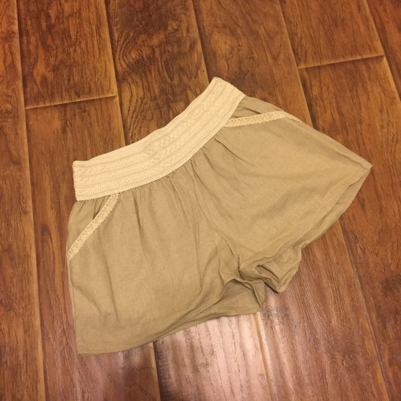 Linen shorts