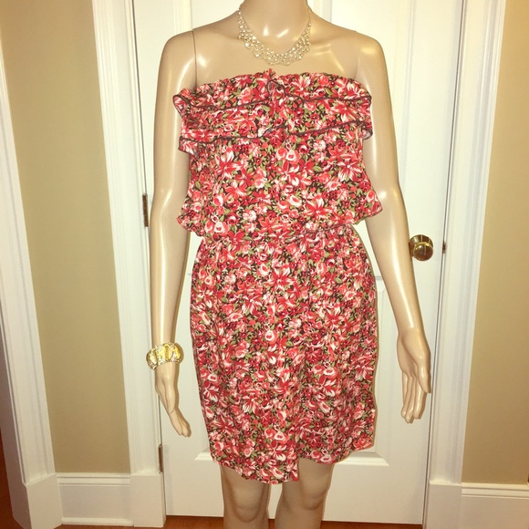 Red flowery strapless dress size medium