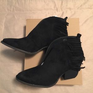 Coconuts by Matisse Miranda bootie