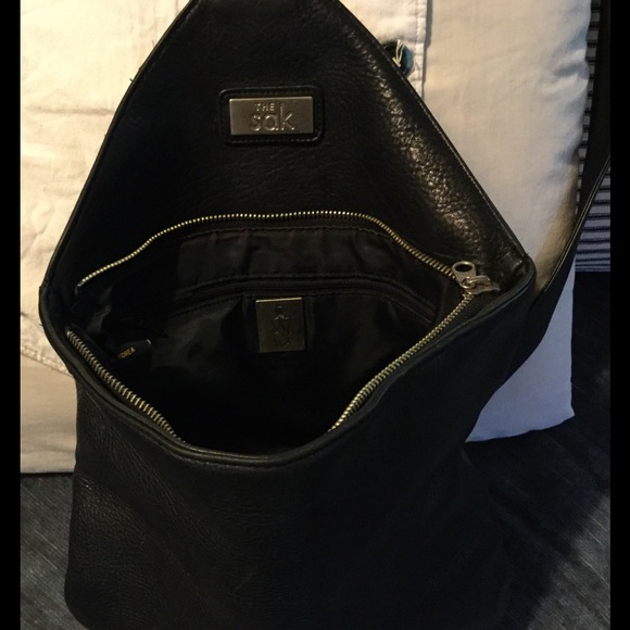 💗💗HOST PICK💗💗FASHION FAVORITE 💗💗 - Picture 3 of 4