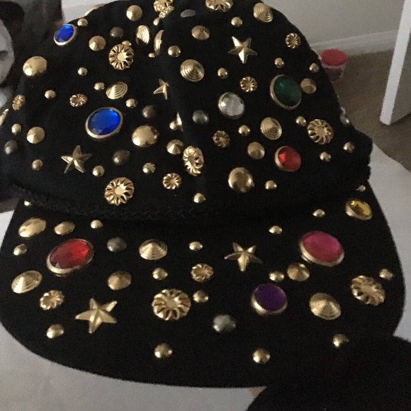 Vintage jewel studded snap back!