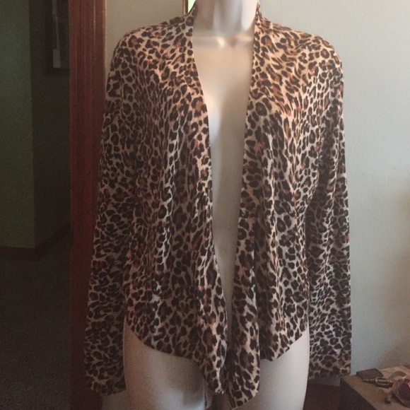 Victoria secret leopard cardigan size M