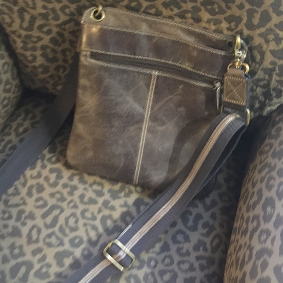 Gun tote'n mama purse